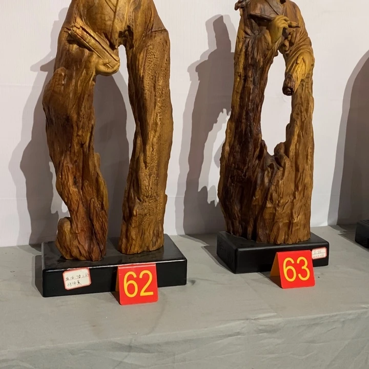 香樟木伍****y木质工艺品