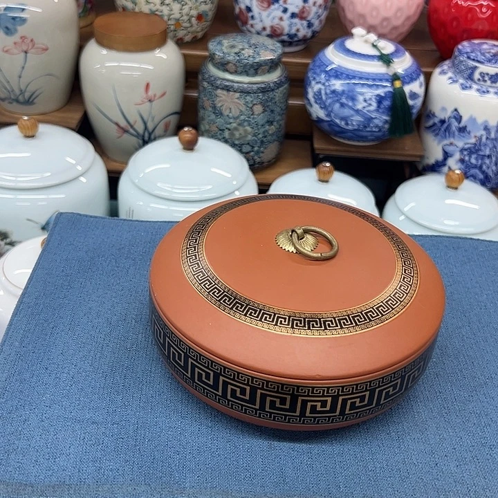高端陶瓷茶叶密封罐