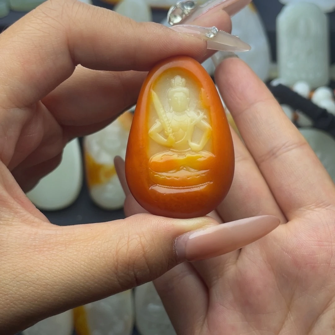 广***菜未镶嵌和田玉挂件