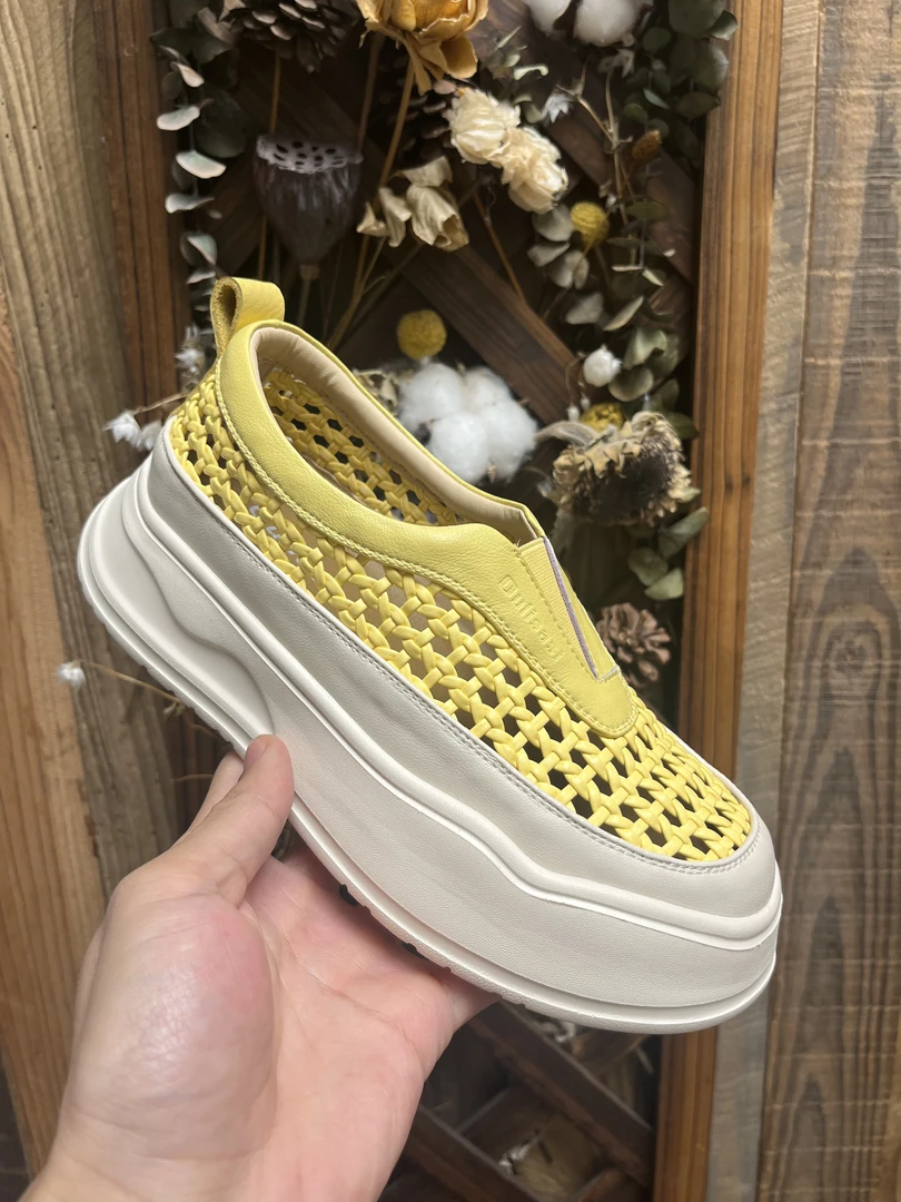 Oulisasi编织网面鞋女2025夏季厚底镂空V口透气舒适百搭轻便女鞋