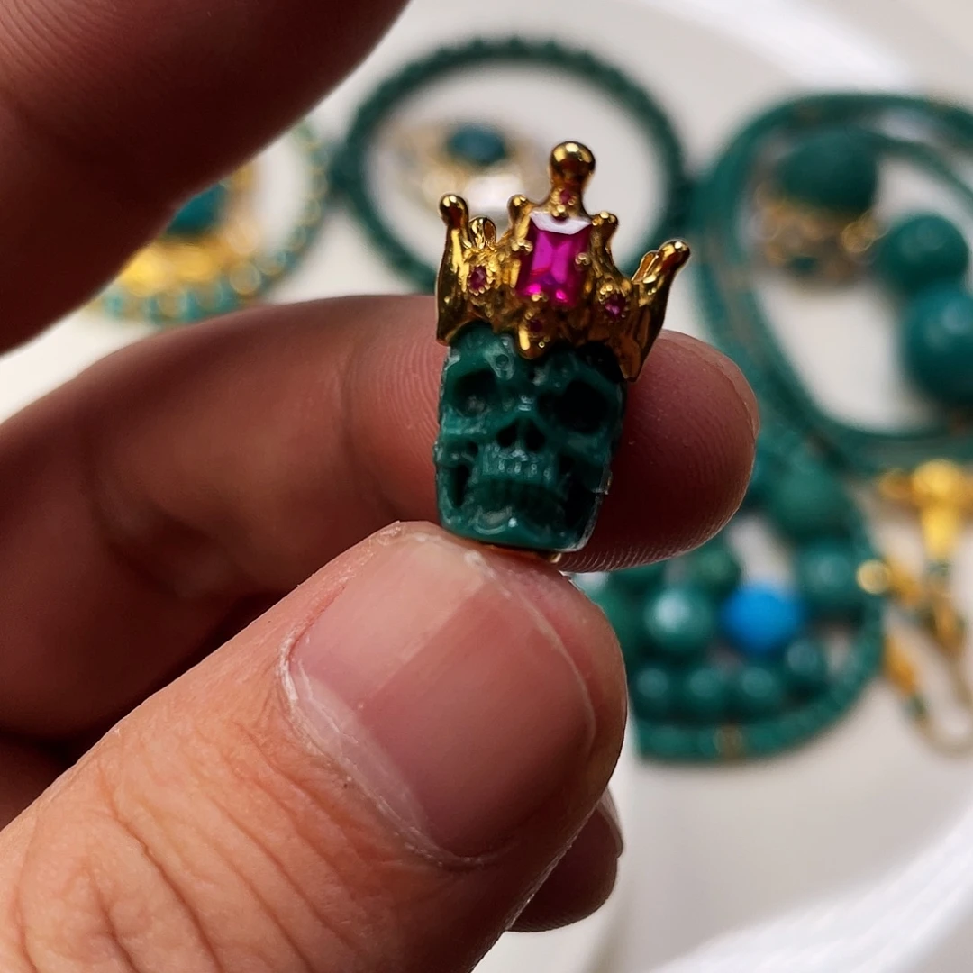 绿松石18K金镶嵌珠宝奇石