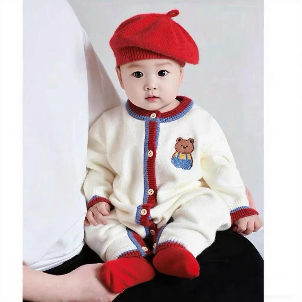 新款2025婴儿连体衣春秋爆款连身衣婴幼儿爬爬服小熊针织春秋毛衣