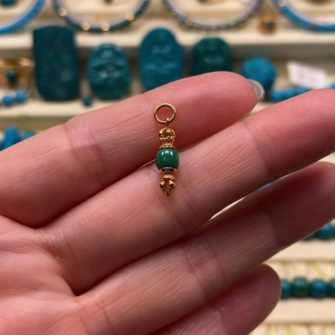 18K金镶嵌绿松石珠宝奇石直径4.5×16金刚杵小配饰