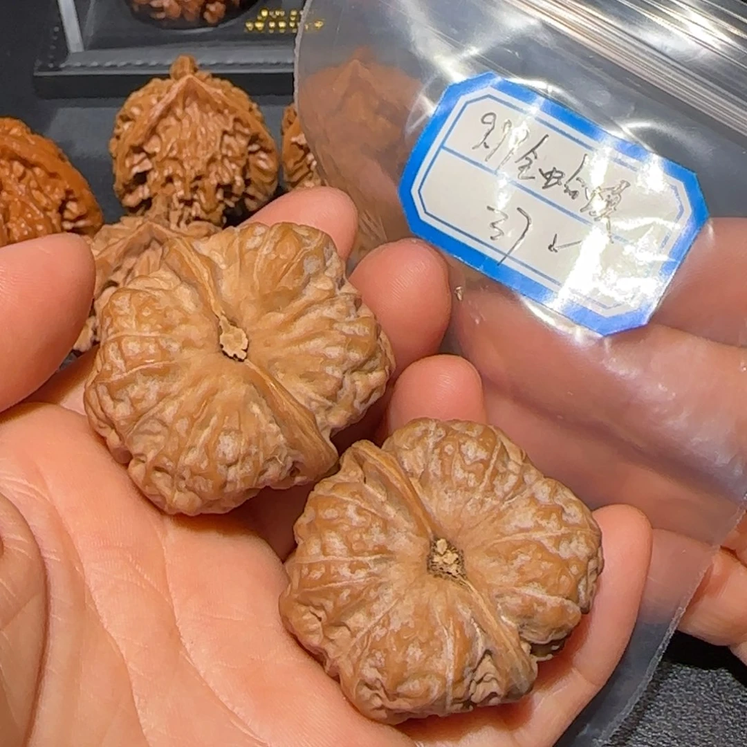 硬***孩文玩核桃吊坠飞飞飞飞飞飞