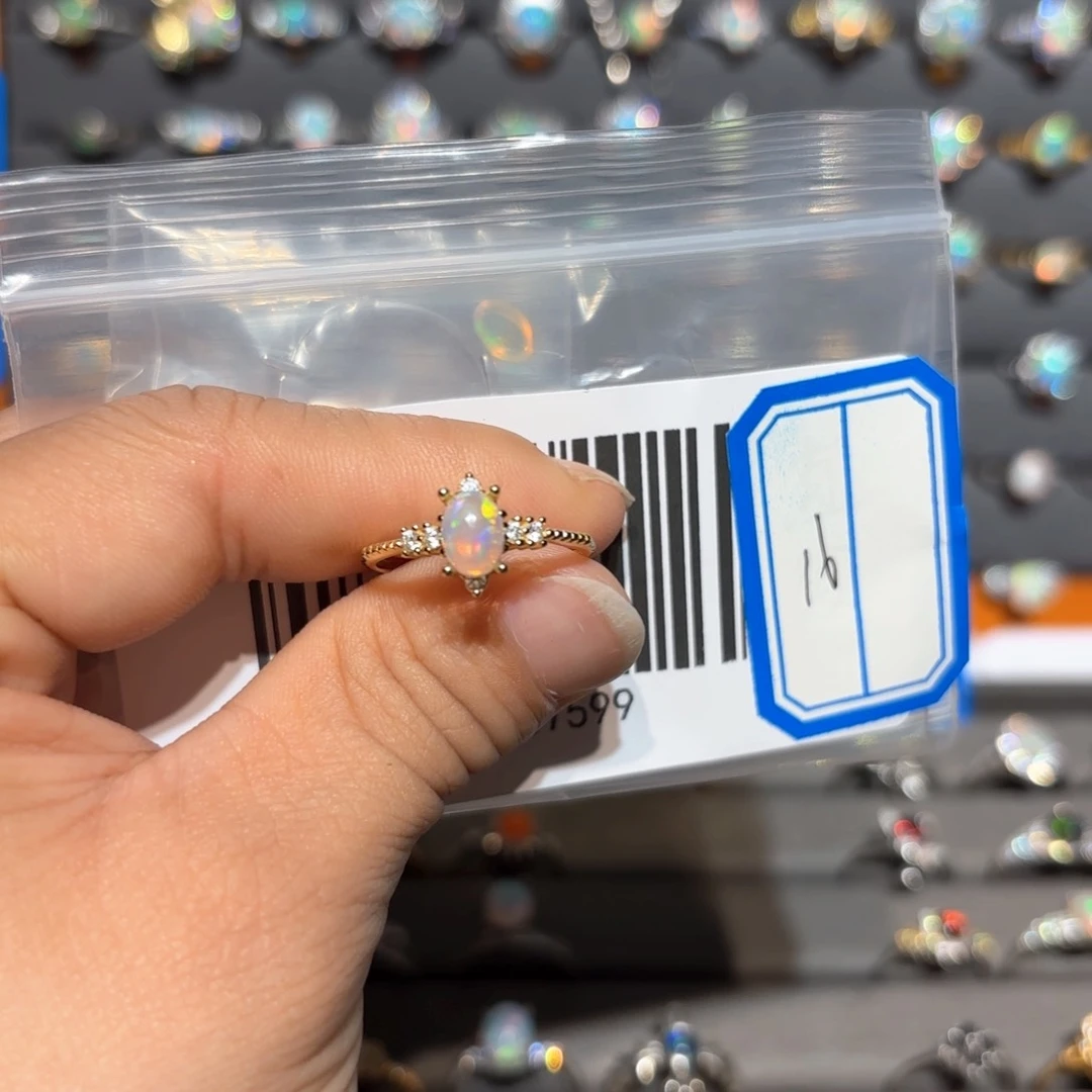 欧泊戒指银S925镶嵌贪****间戒指