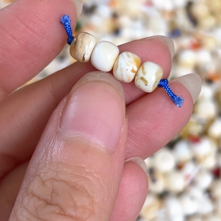 未镶嵌蜜蜡裸石6mm一组
