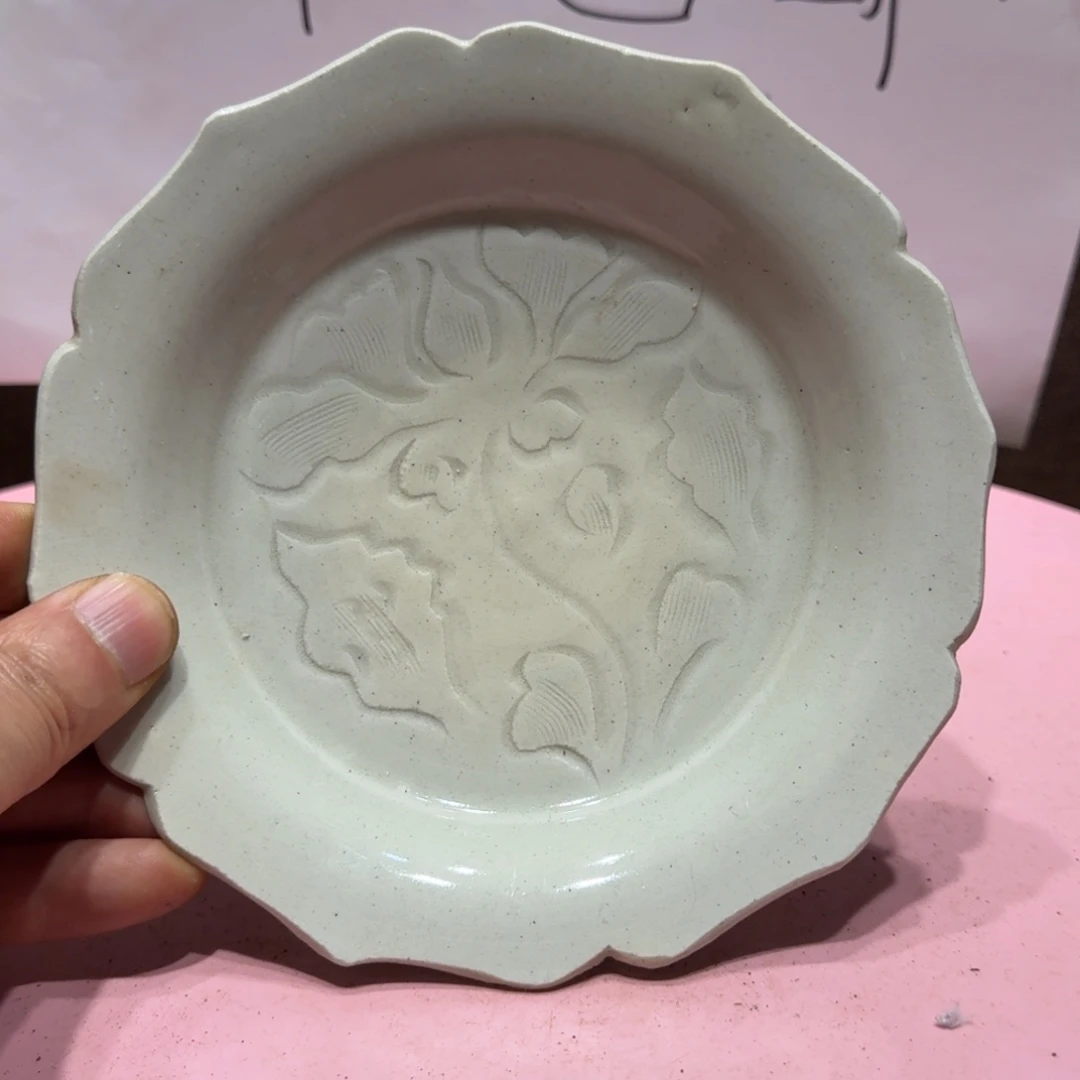 陶其他漂亮的小瓷瓶子