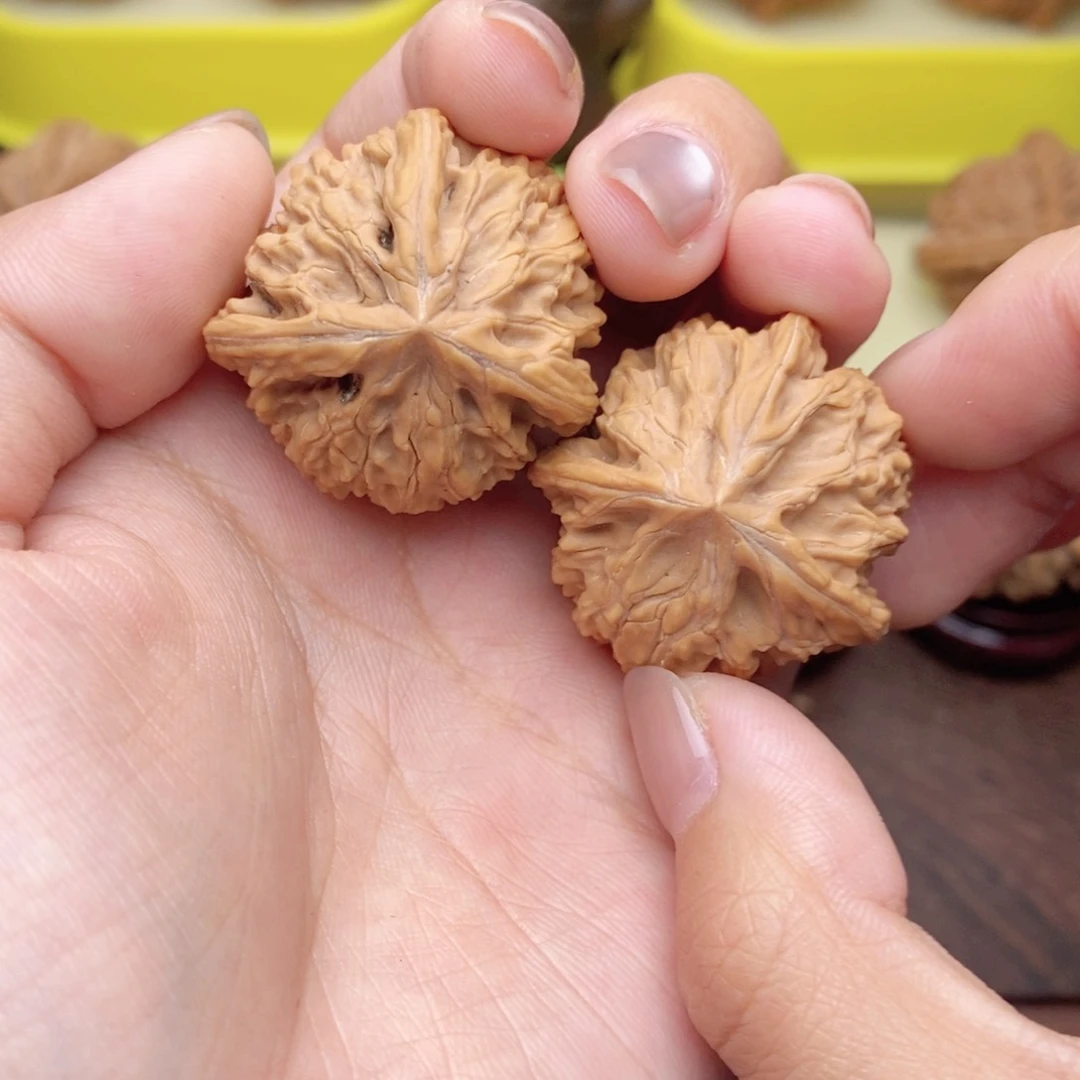 文玩核桃吊坠你****吧文山三棱 福利