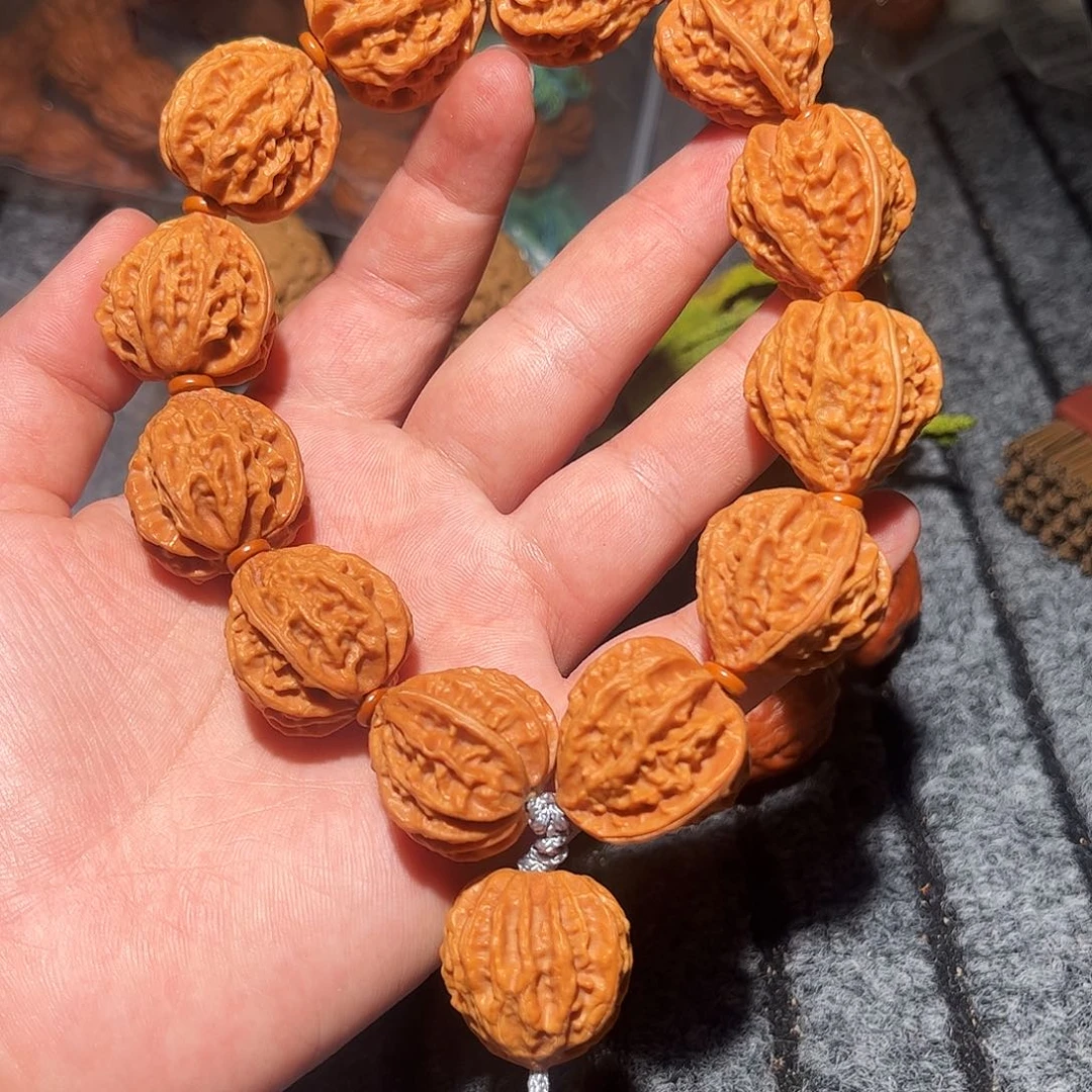 文玩核桃手串粗筋八棱