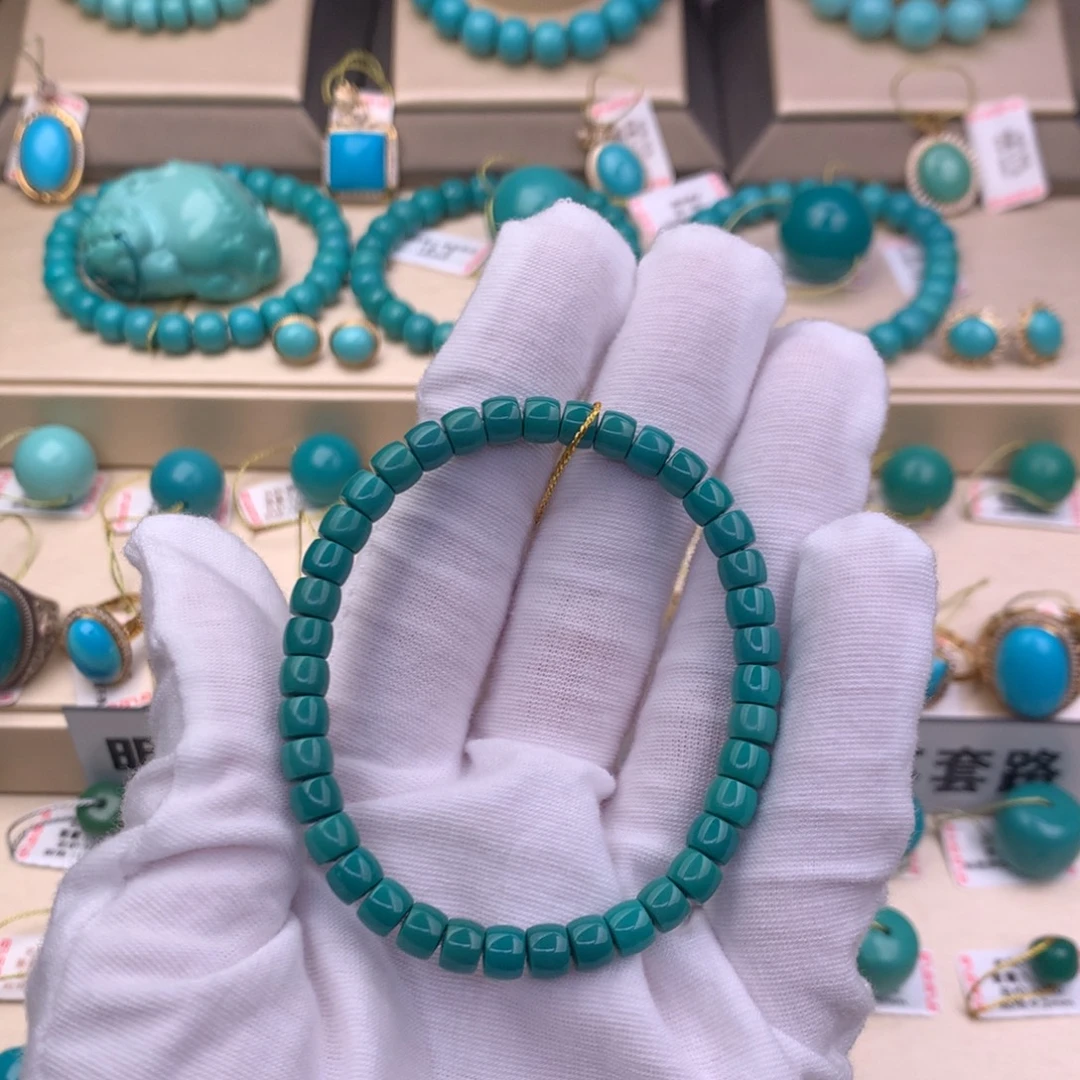 未镶嵌绿松石珠宝奇石