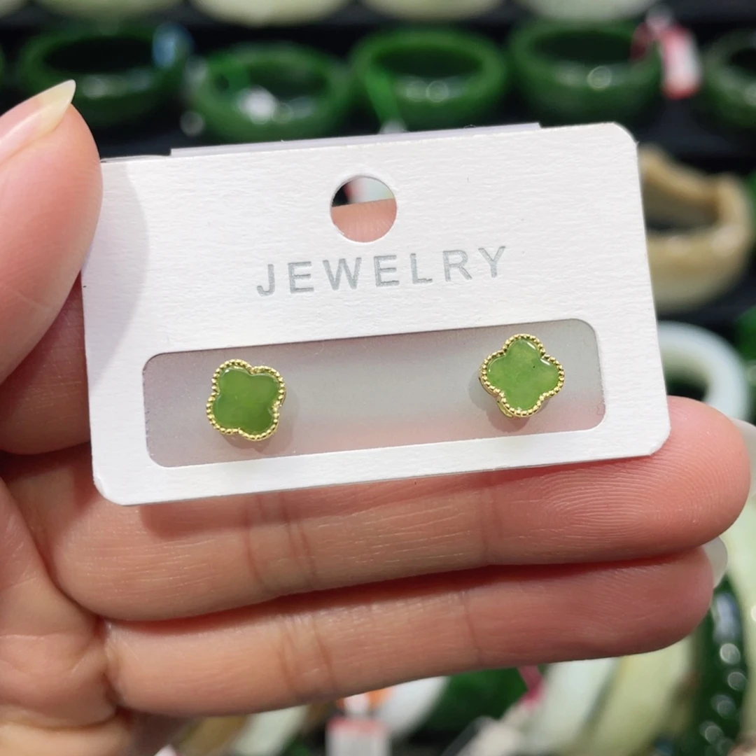 未镶嵌和田玉耳饰