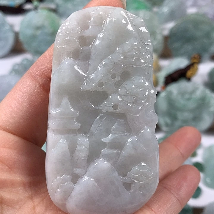 翡翠未镶嵌颈饰山水福利卡厚10+