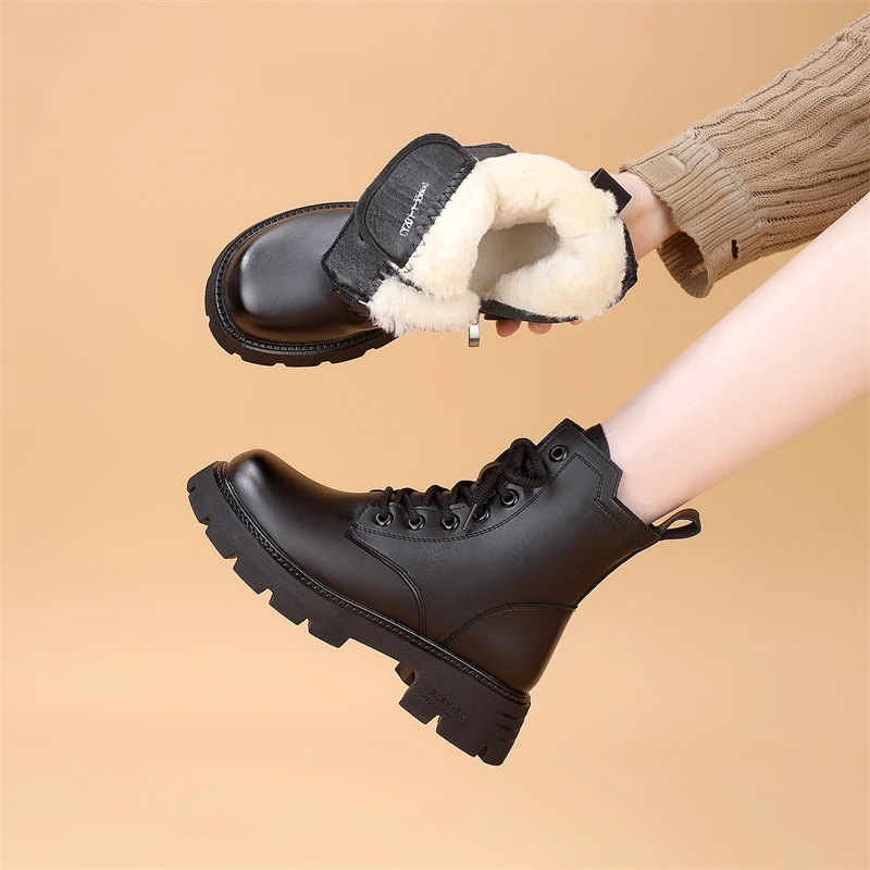 2025冬季新款皮毛一体圆头透气羊毛靴短款厚底皮靴女英伦风马丁靴