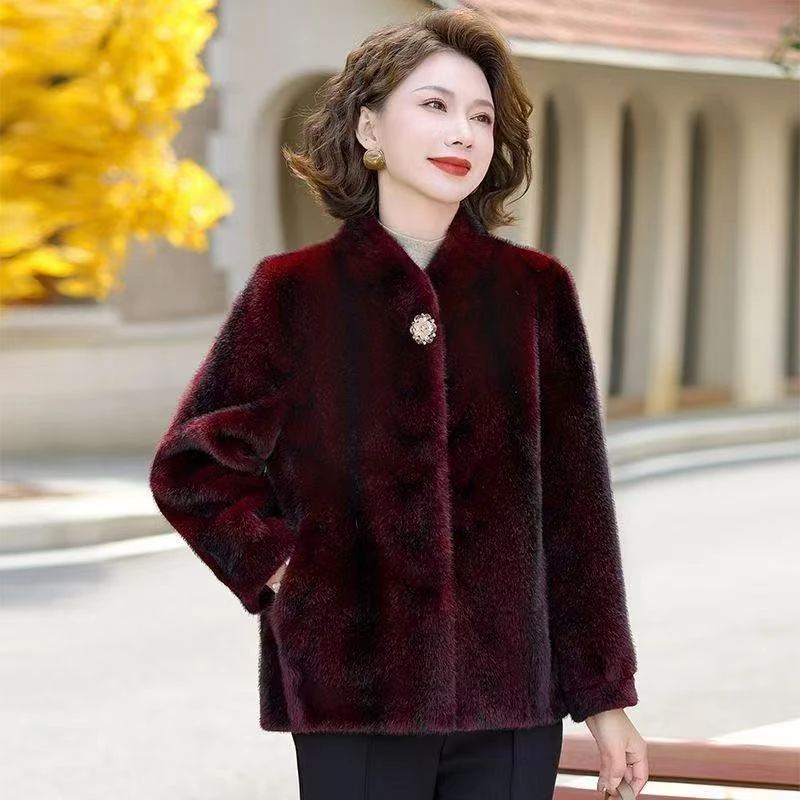新款月牙貂绒外套气质时尚女士宽松短款女款冬季短外套小香风