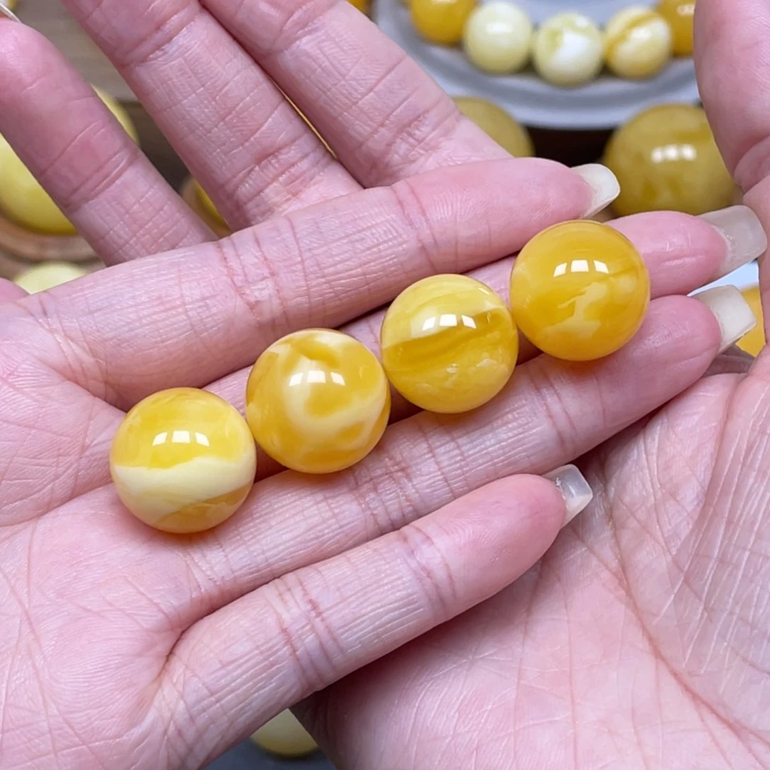 蜜蜡裸石未镶嵌靖*哥