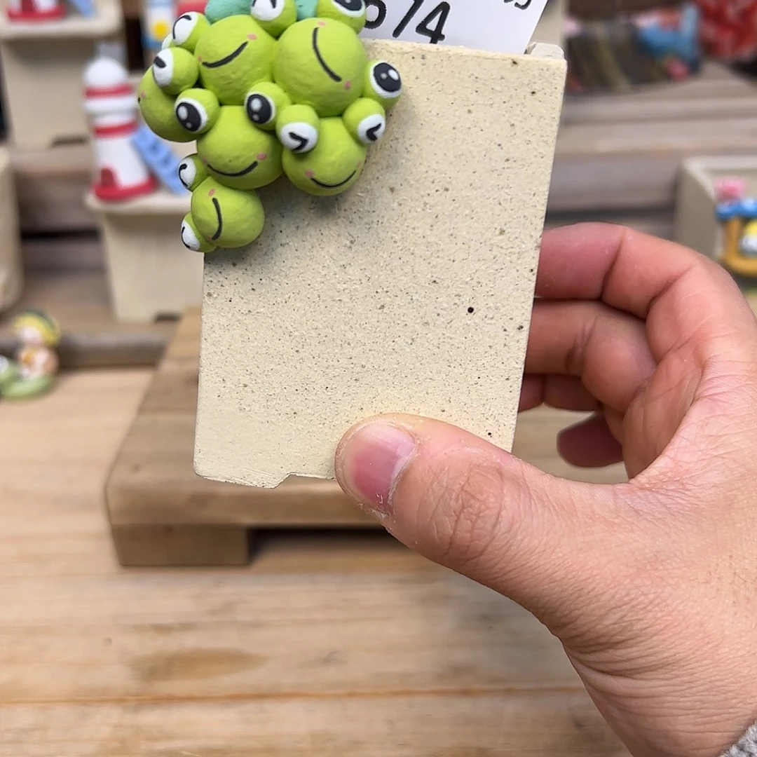 红陶小**?674可爱猪猪盆