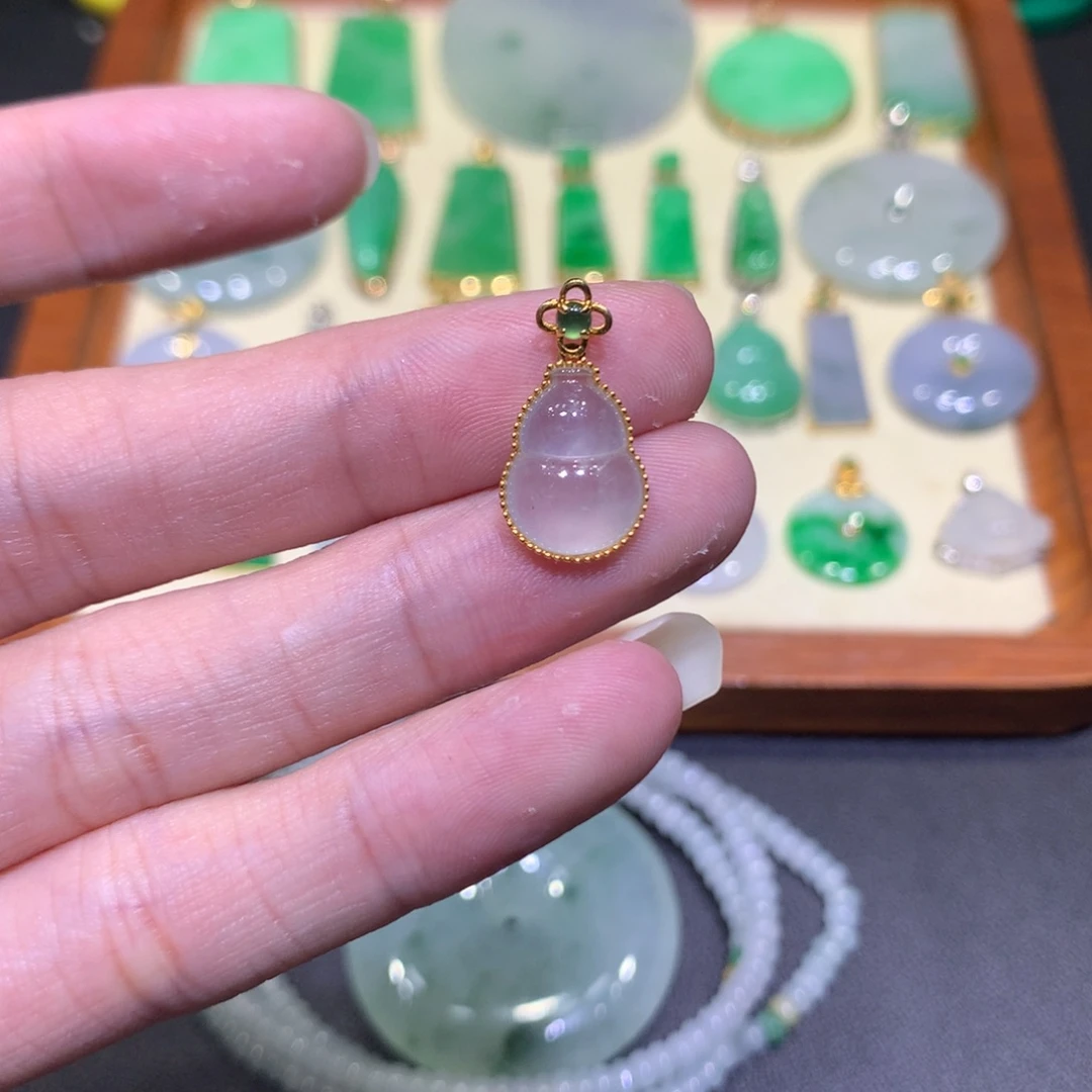 翡翠18K金镶嵌吊坠(不含链)