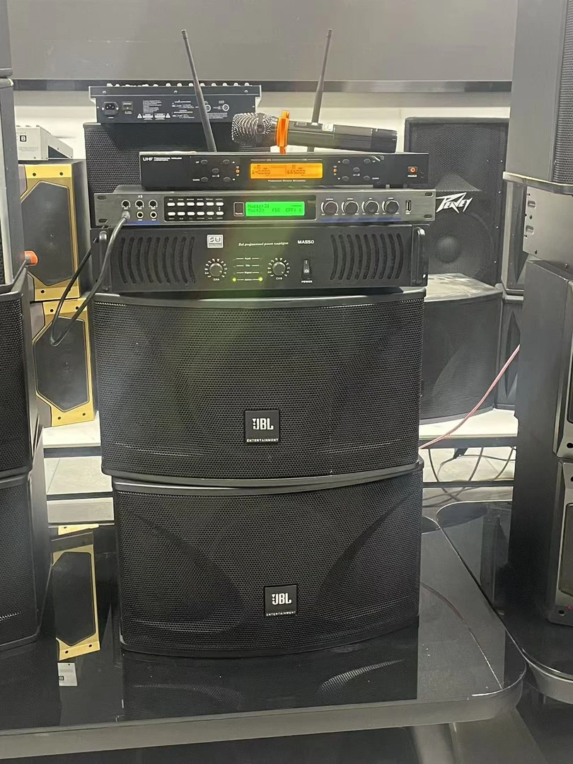 9新 JBL 九成新10寸JBL卡包4件套不包邮