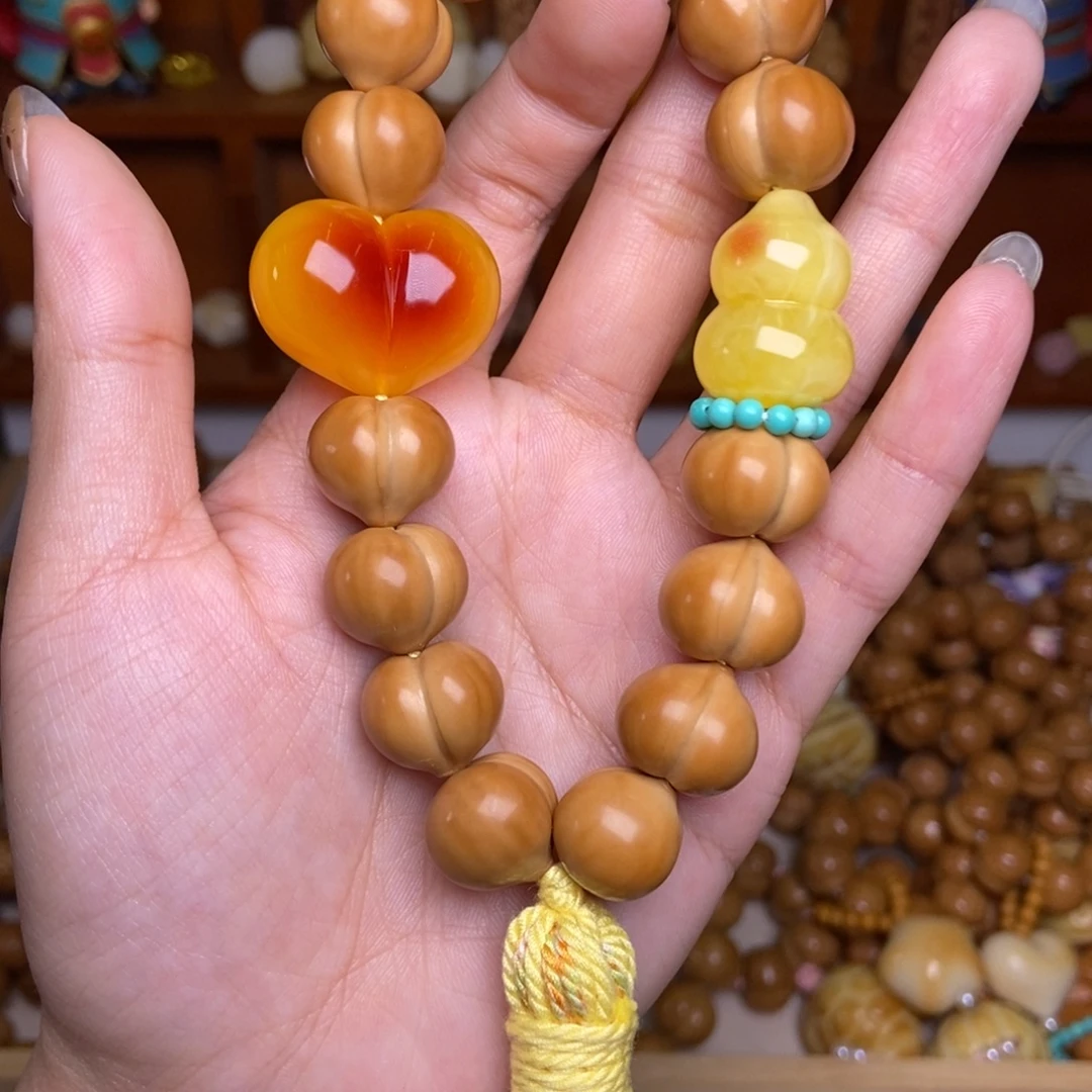 G***.吊坠猴头核桃柯基手持➕大胖心➕葫芦➕流苏