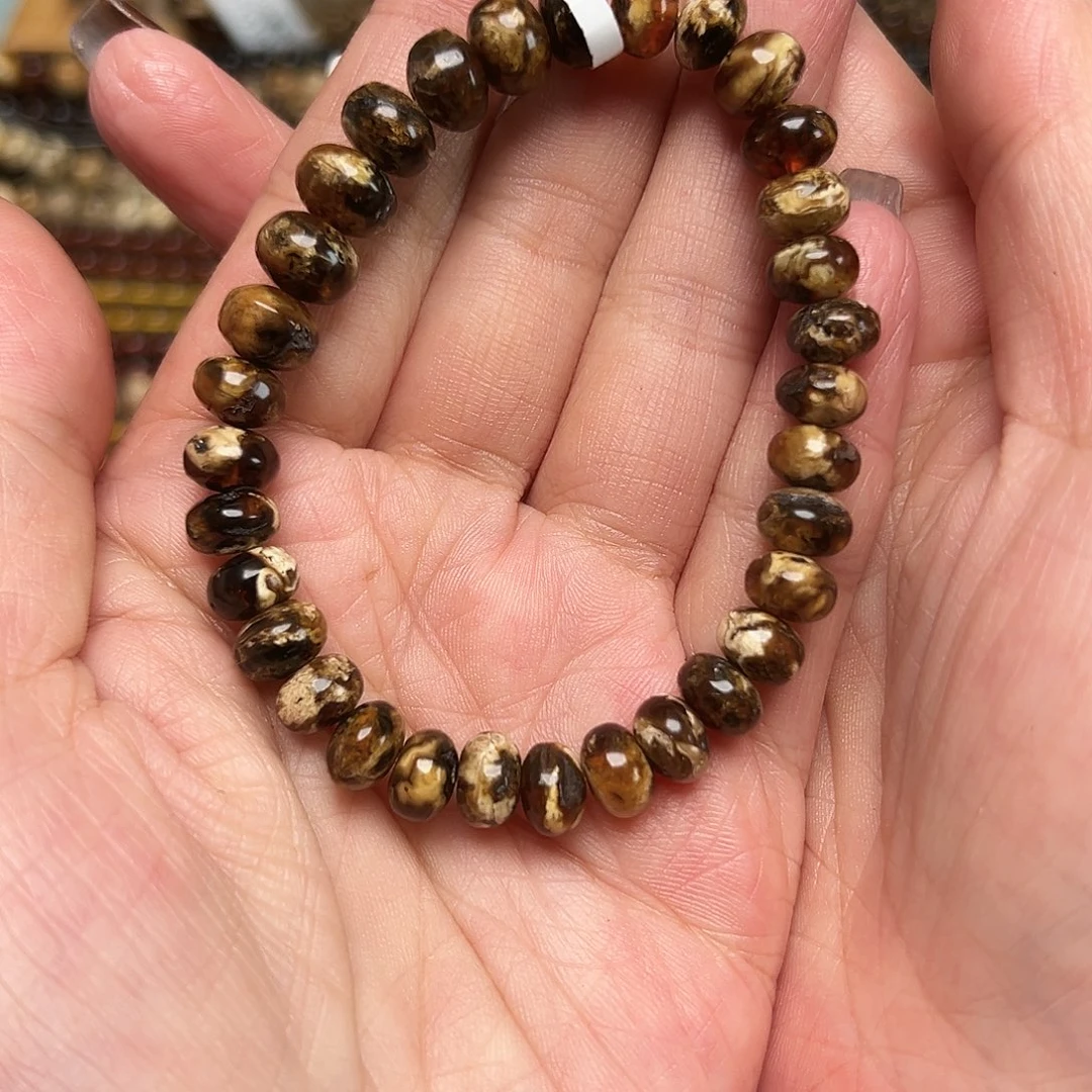 琥珀未镶嵌裸石抚顺琥珀10481八