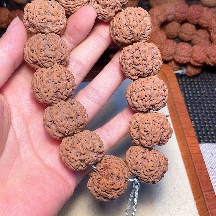 阿****吊坠金刚菩提金刚