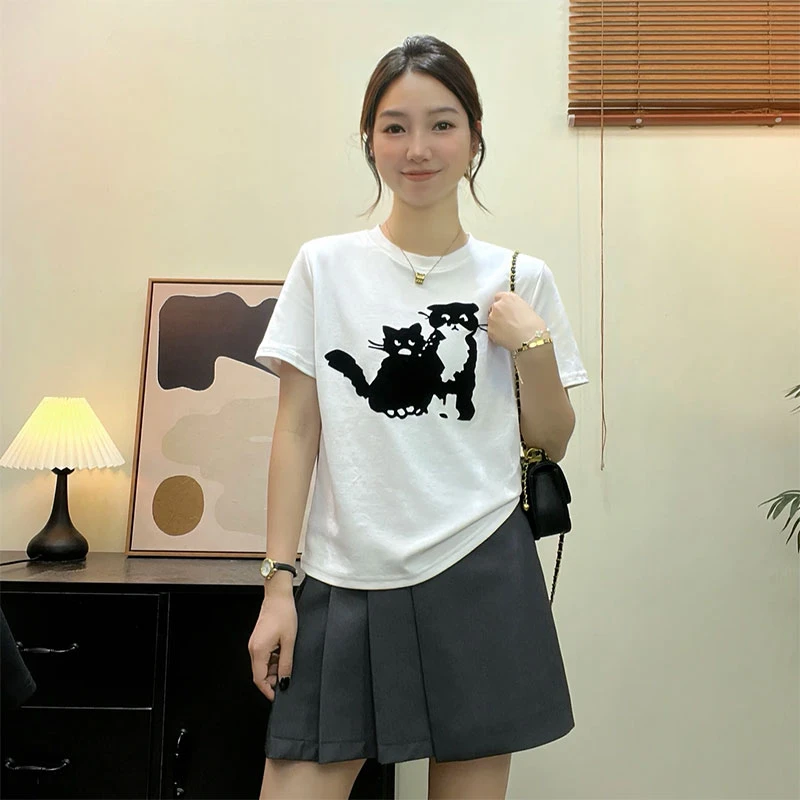 今年流行猫咪印花短袖圆领T恤女夏季2025新款时尚正肩打底小上衣