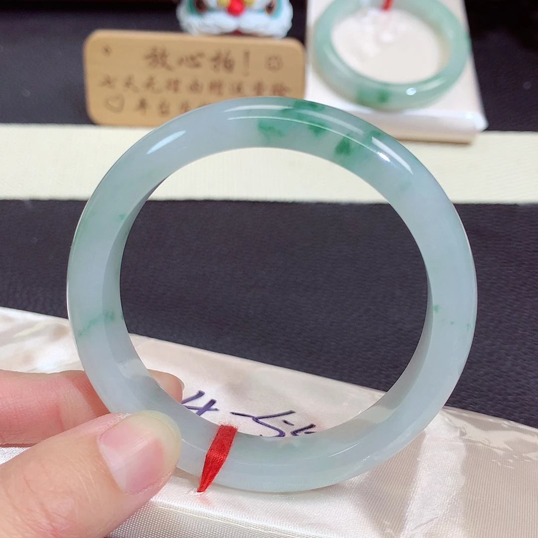 翡翠未镶嵌手镯3119