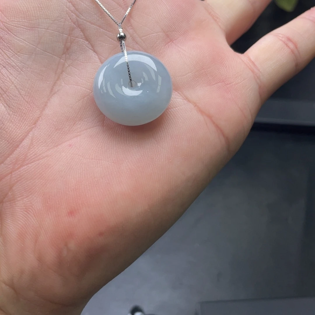 颈饰未镶嵌翡翠挂件