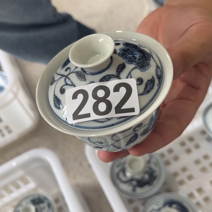 夏***。景德镇手工艺品展