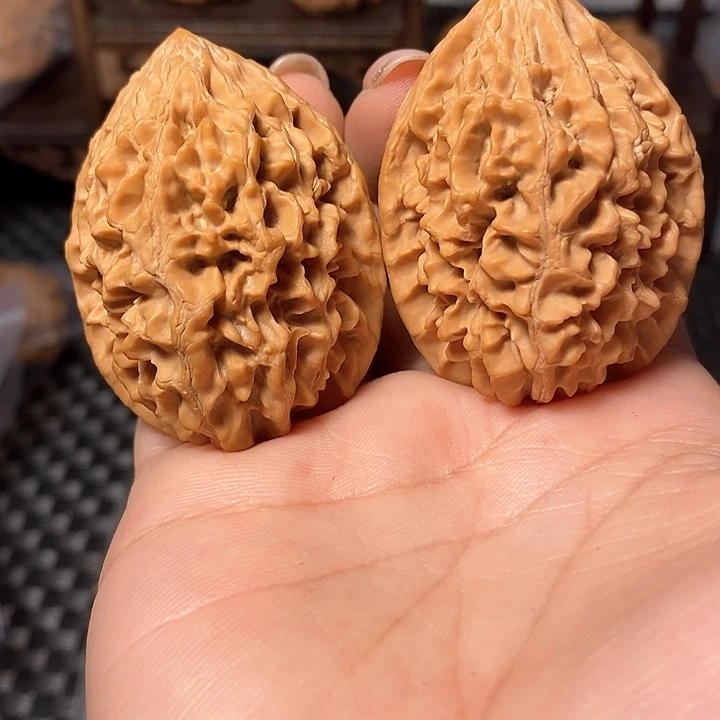 吊坠文玩核桃鼠，边38
