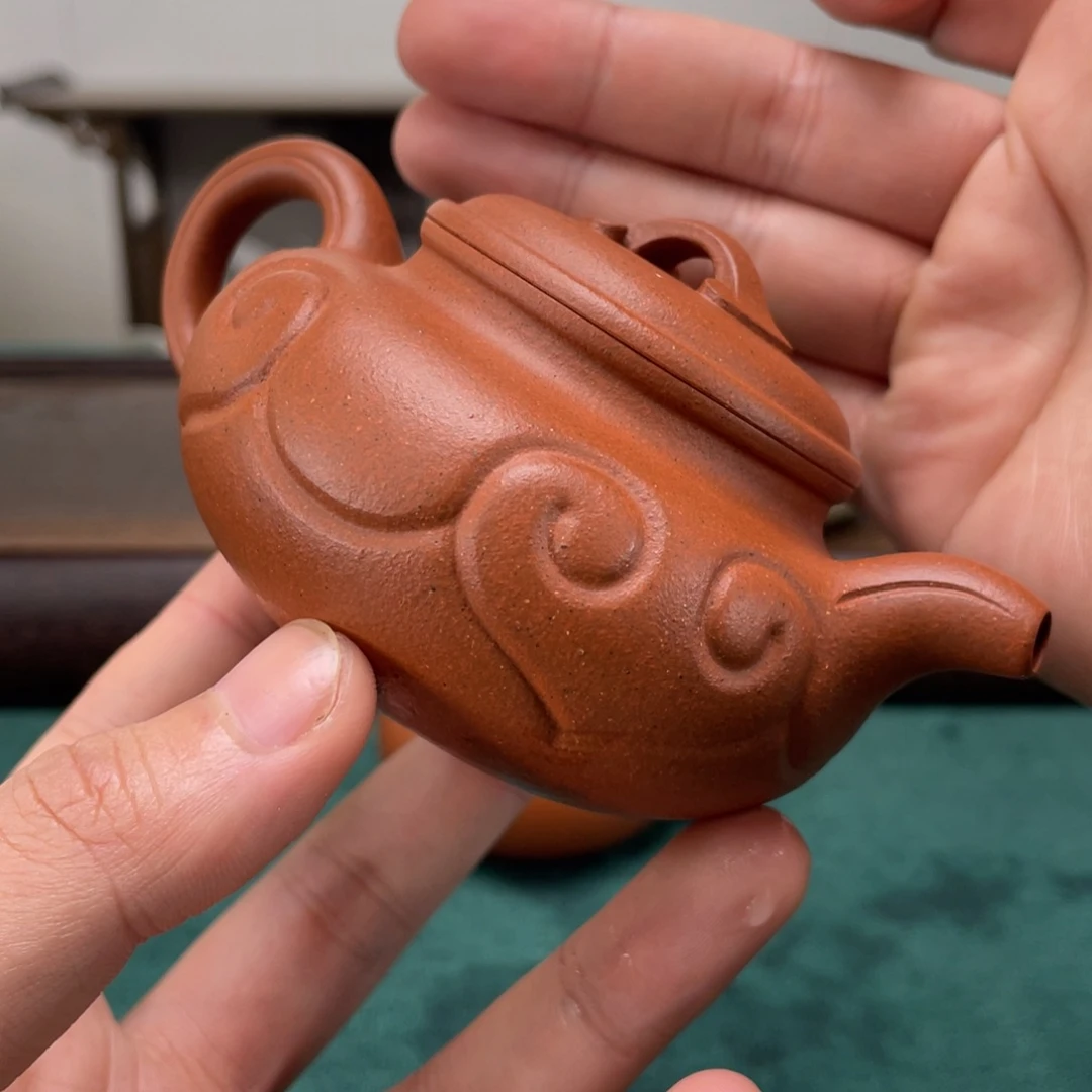 Z****e宜兴紫砂艺术学院