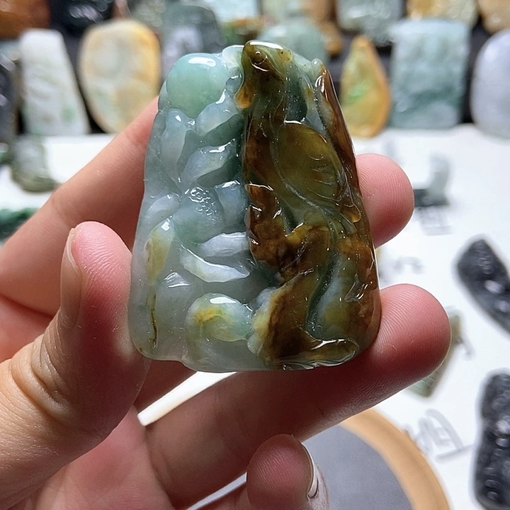 翡翠未镶嵌颈饰翡翠a货