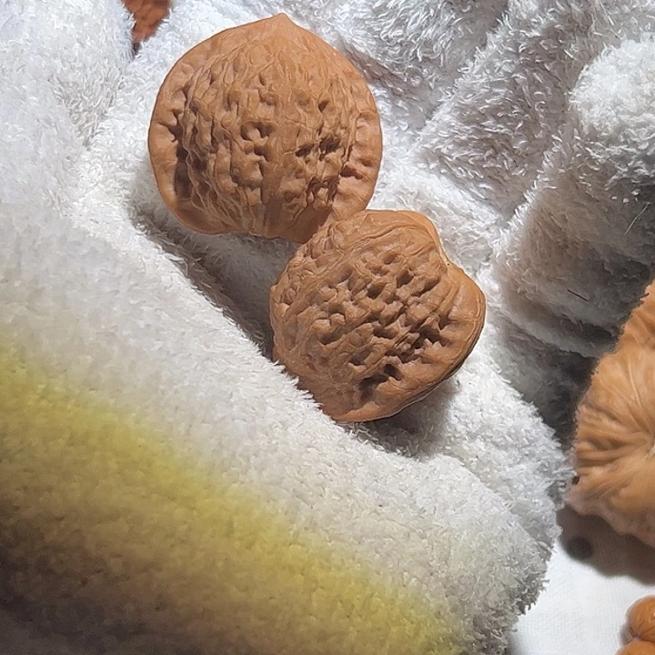 云***…核桃手串/手链七步沟