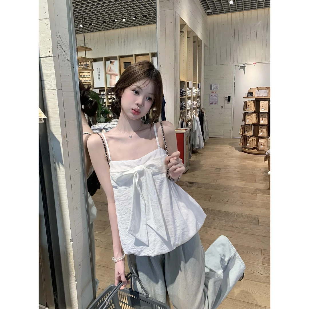 白色蝴蝶结吊带背心女夏日休闲显瘦百搭法式慵懒风设计感小众上衣