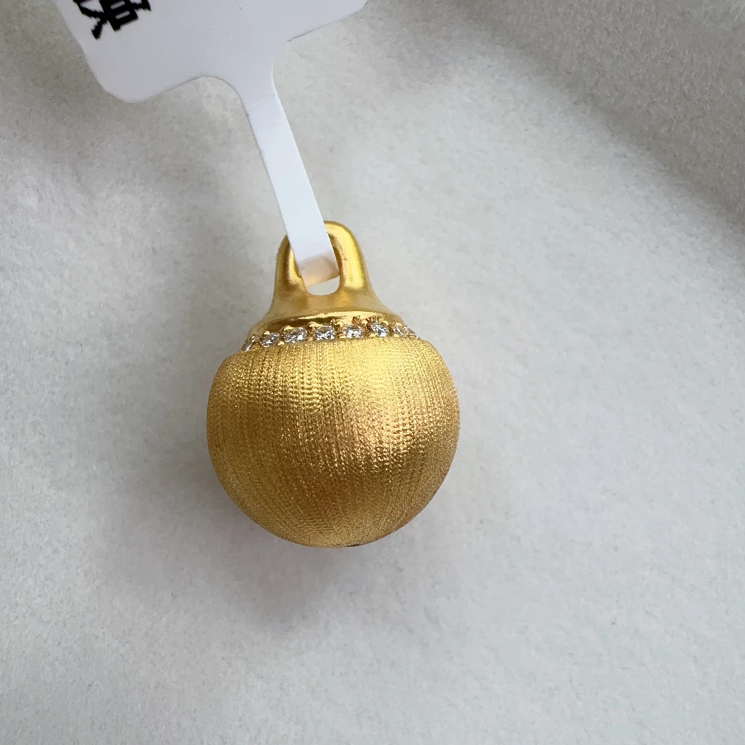 足金999圆球挂坠豪镶吊坠