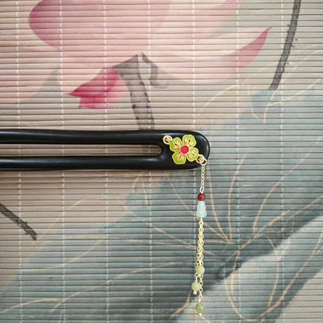 J368绿色小花流苏吊坠发簪百搭双钗发簪