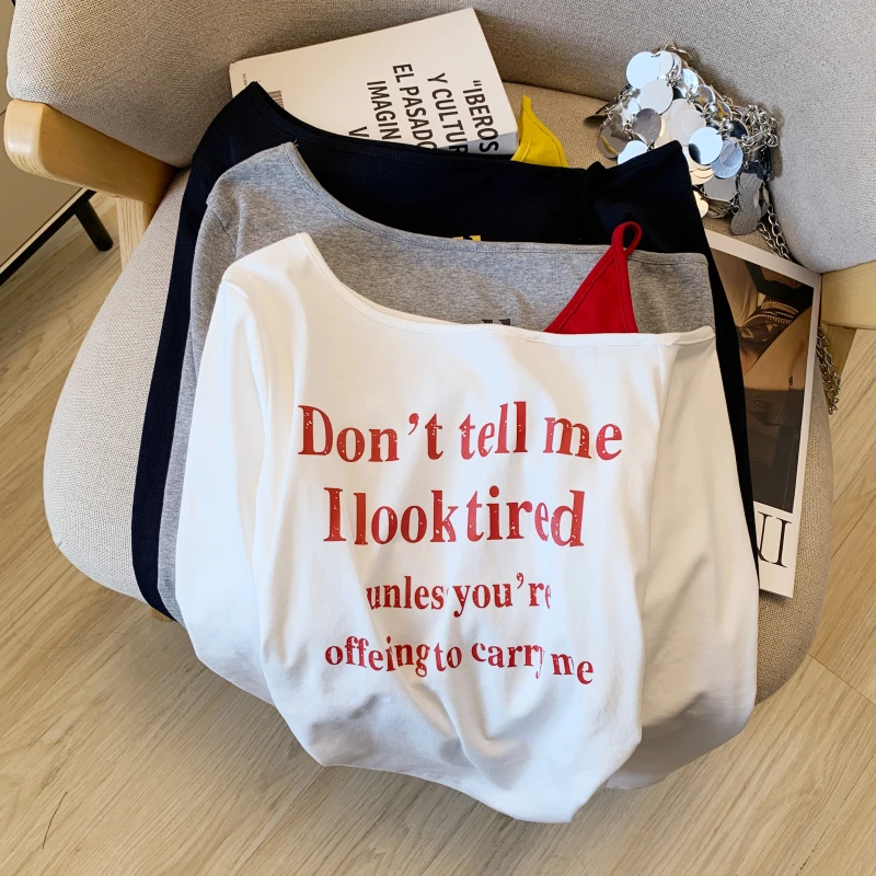 2025秋季美式斜肩一字领字母印花假两件长袖T恤女掐腰露肩小上衣