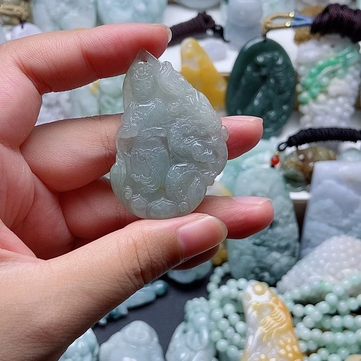 翡翠未镶嵌吊坠(不含链)1