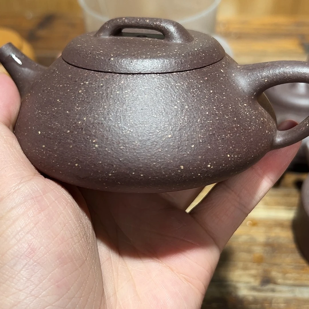 茶壶紫砂紫砂的味道很好