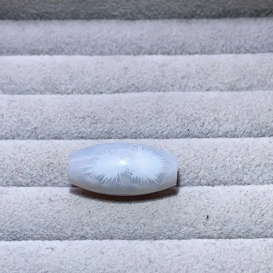 小***邓玛瑙/玉髓未镶嵌颈饰