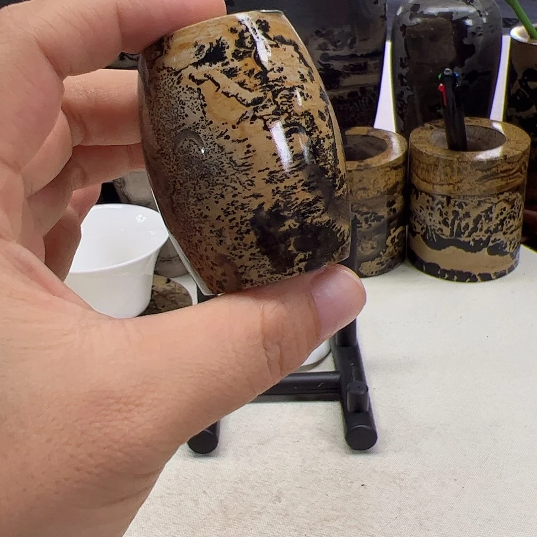 广西石广西天然国画石