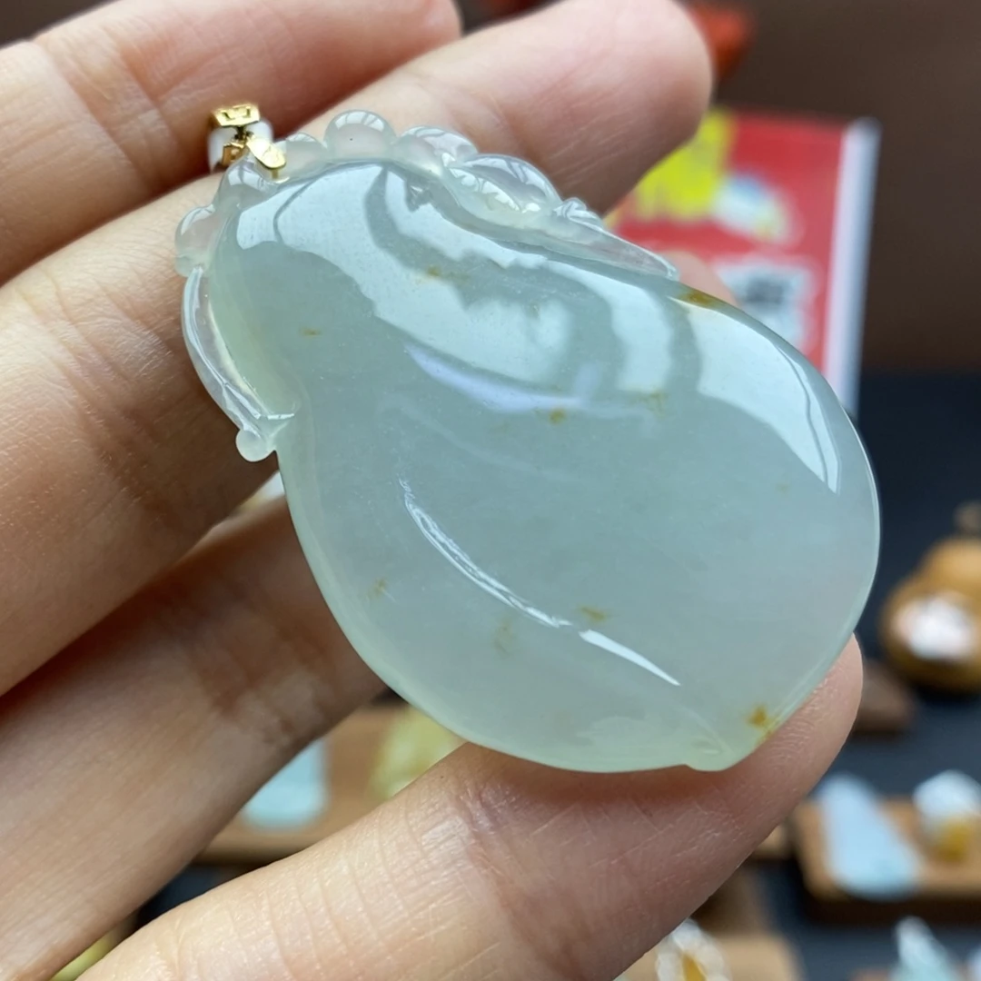 【闪购商品】颈饰18K金镶嵌翡翠31