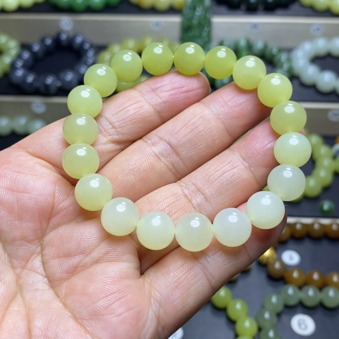 和田玉未镶嵌手串