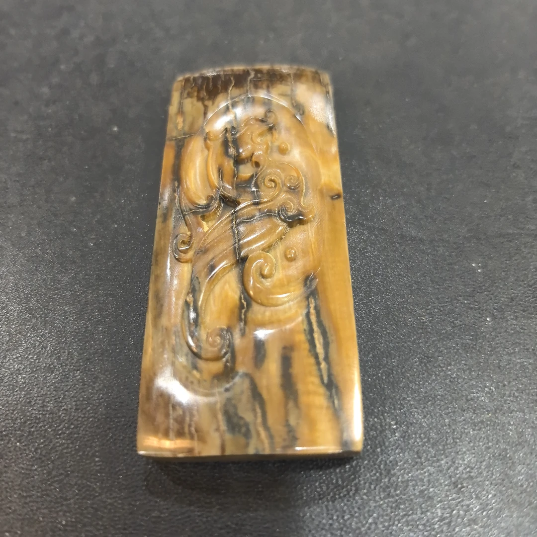 猛犸约26克雕刻件TC2079