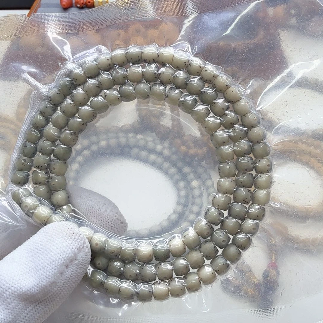 森***️手串星月菩提18梵天糯冰绿背通体6左右108一物一图