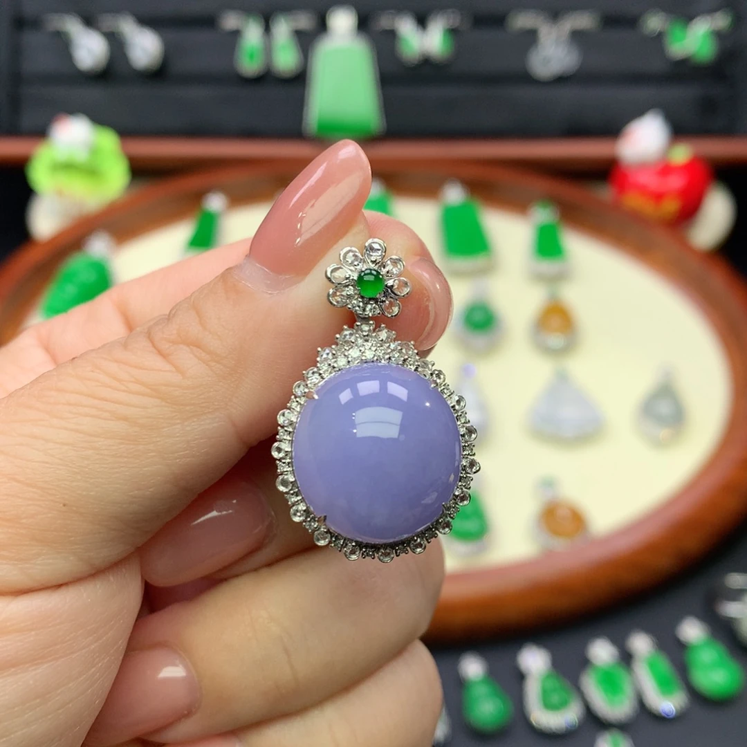 翡翠18K金镶嵌吊坠(不含链)