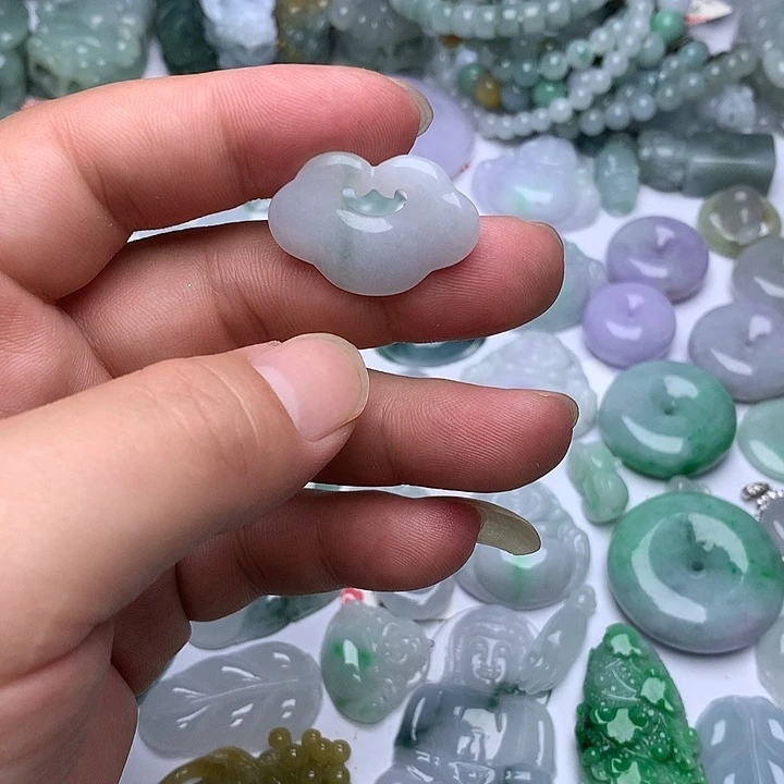 颈饰未镶嵌翡翠天然翡翠