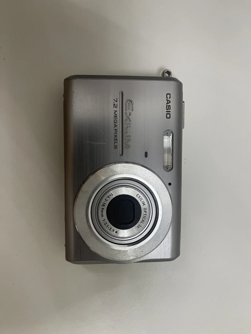 9新 Casio/卡西欧 z75 720万像素3倍变焦数码相机配件齐全