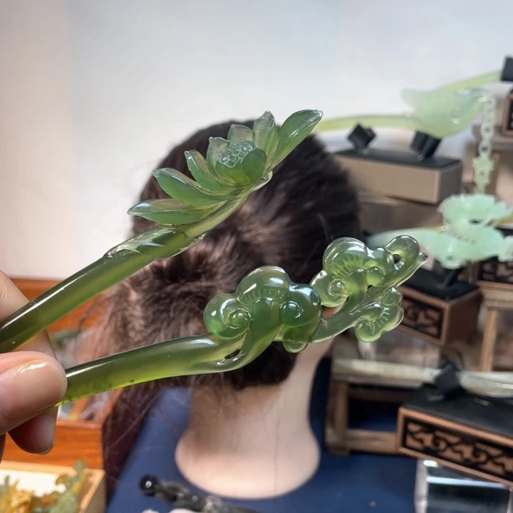 绿***海蛇纹石玉合金发饰