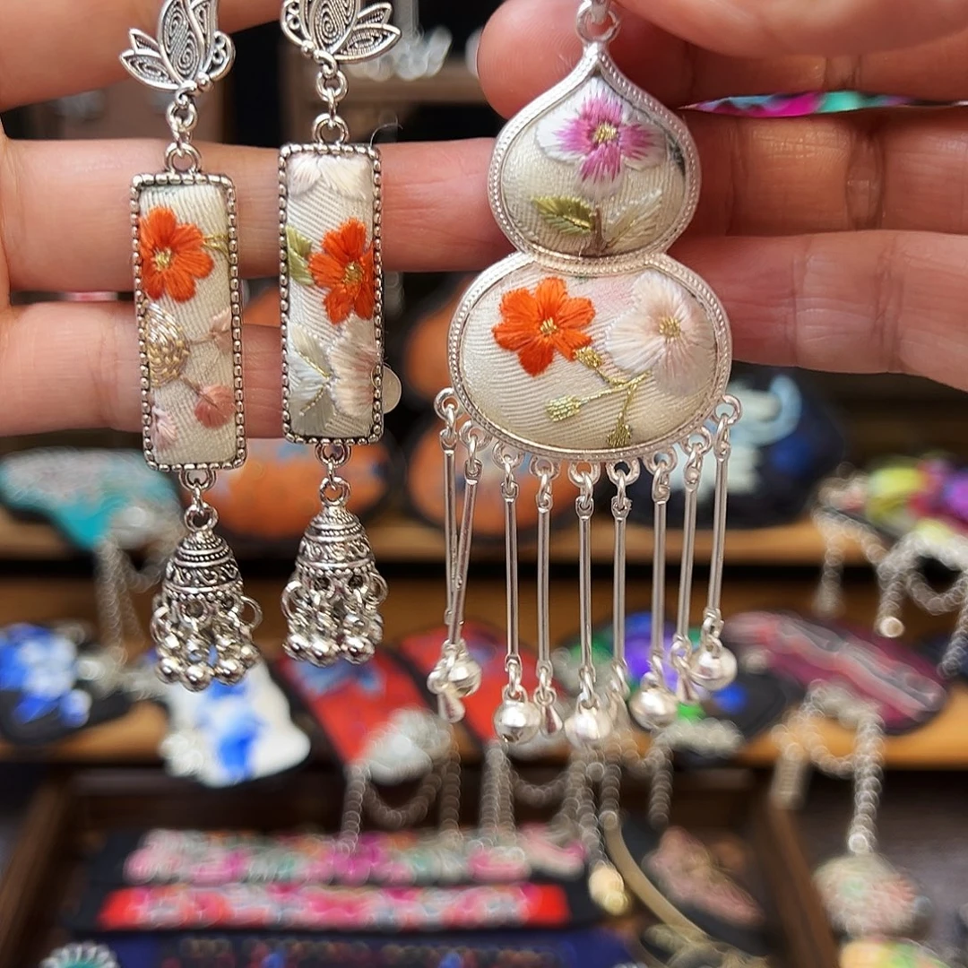 织绣手工刺绣工艺品